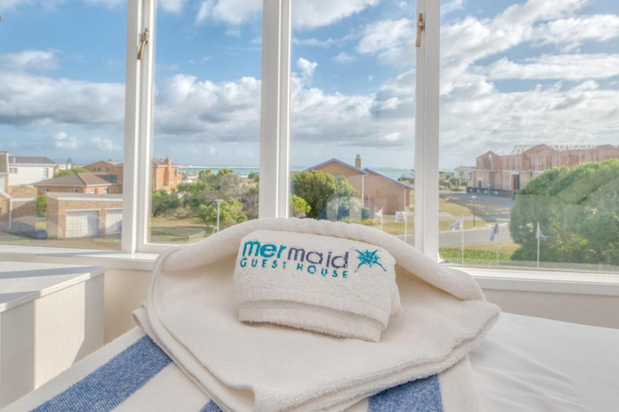 Mermaid Guest House Struisbaai Room photo